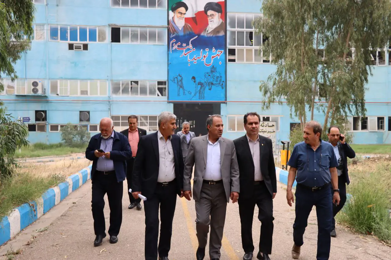 بازدید جناب آقای دکتر یوسفی، سرپرست بانک ملی استان خوزستان و جناب آقای دکتر شاکری، معاونت مالی و اقتصادی هلدینگ سپهر آرمان از شرکت کشت و صنعت قند خاورمیانه