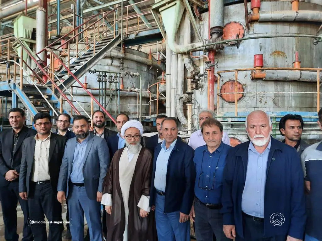 آغاز بهره برداری کشت بهاره ۱۴۰۲ شرکت کشت و صنعت قند خاورمیانه